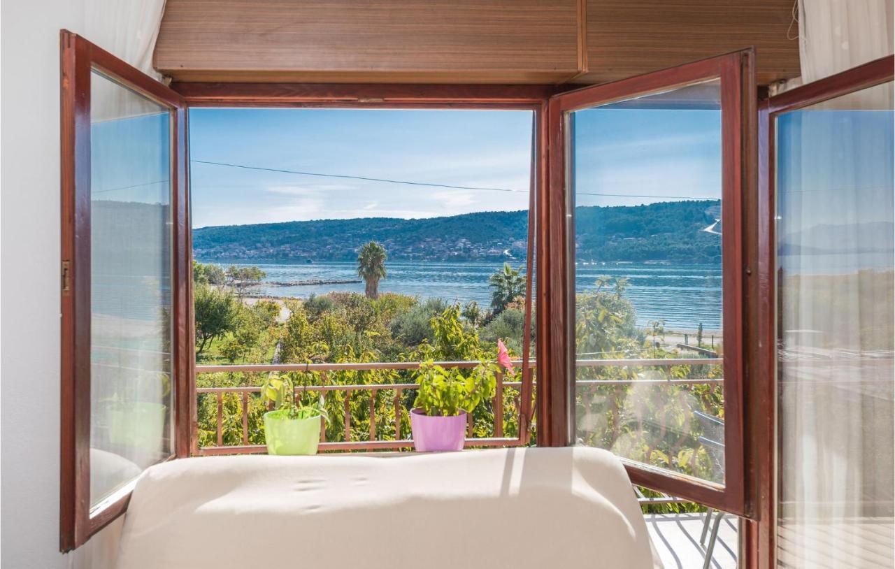 Beautiful Apartment In Trogir With Wifi Zewnętrze zdjęcie