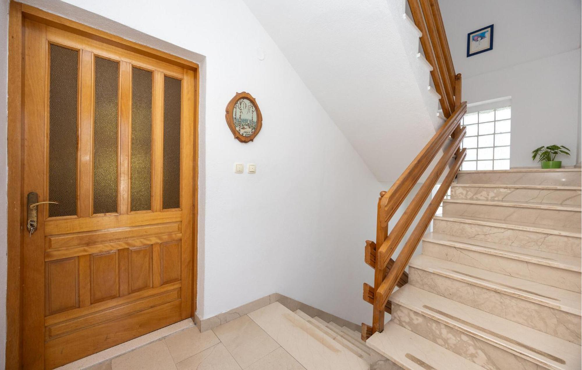 Beautiful Apartment In Trogir With Wifi Zewnętrze zdjęcie